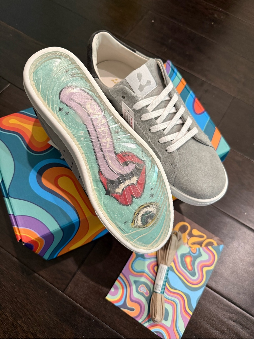 Women's Gray Suede Low-Top Sneakers with Mint Artistic Sole